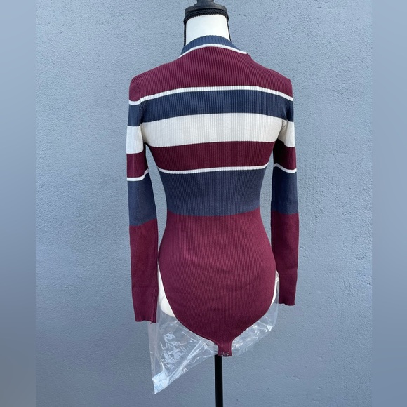Urban Outfitters Colorblock Bodysuit - Burgundy, Navy, White - Picture 4 of 9